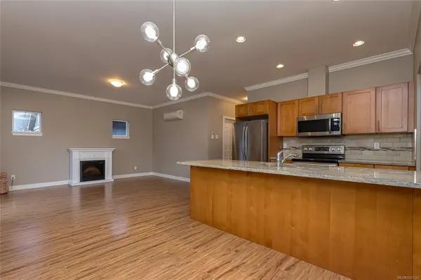 Langford, BC V9C 0H3,3307 Merlin Rd