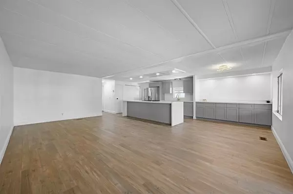 Dania Beach, FL 33312,2890 W Marina Dr