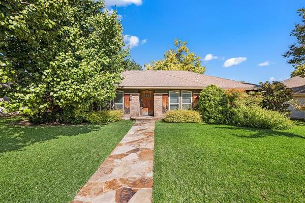 416 Provincetown Lane, Richardson, TX 75080