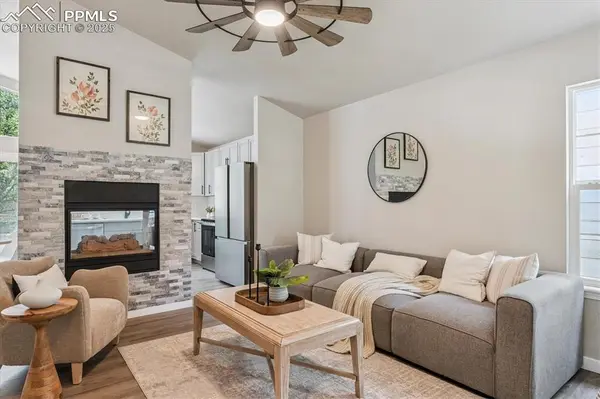 Colorado Springs, CO 80923,6030 Grapevine DR