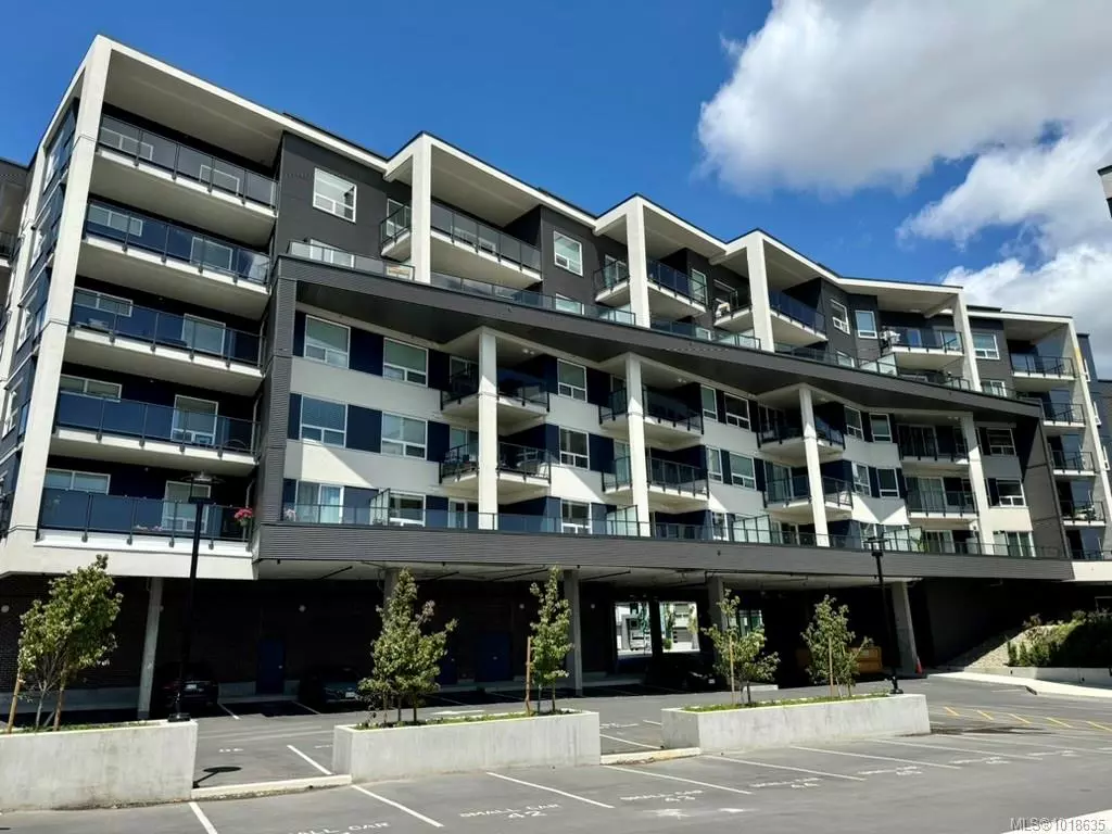 Langford, BC V9B 6Z9,947 Whirlaway Cres #505