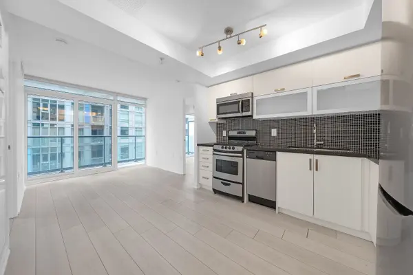 Toronto C01, ON M6J 0C7,36 Lisgar ST #1009