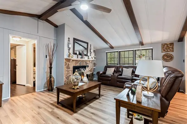 Kemp, TX 75143,20011 Bernie Drive