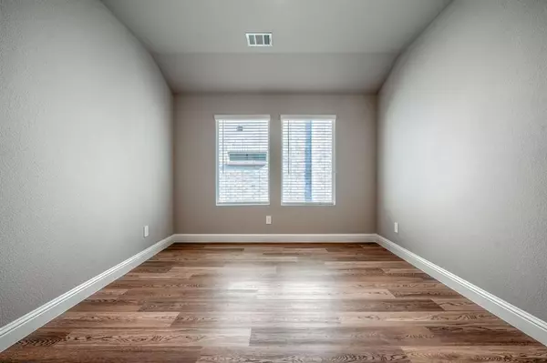 Mckinney, TX 75069,511 Midnight Oak Drive