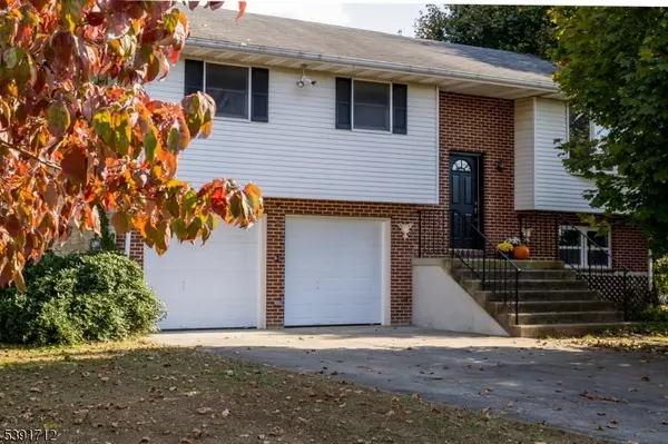 1422 Springtown Rd,  Alpha Boro,  NJ 08865