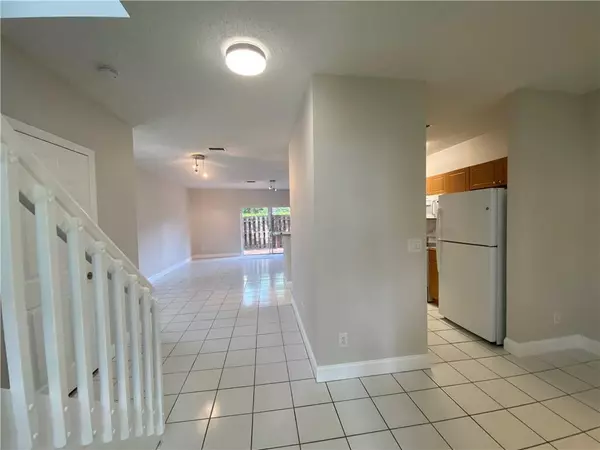 Weston, FL 33331,16045 EMERALD COVE RD #16045