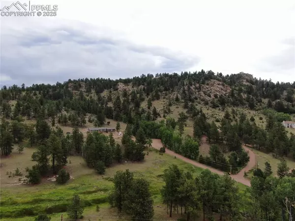 Florissant, CO 80816,76 Crocus CIR