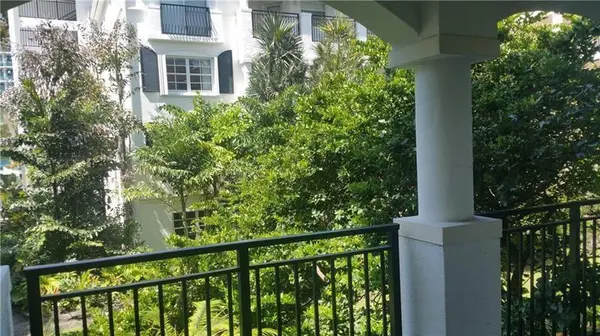 Aventura, FL 33160,3255 NE 184th St #12218