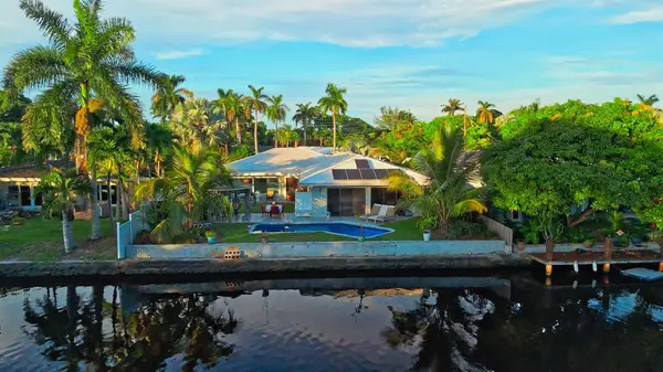 Wilton Manors, FL 33334,208 NE 30th St