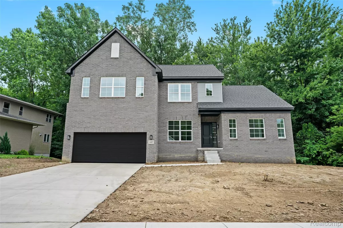 Ann Arbor, MI 48108,1487 ST JAMES BLVD