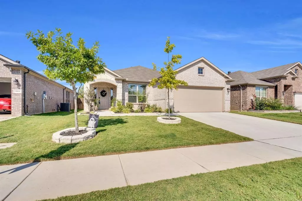 Fort Worth, TX 76140,10612 Alpine Meadow Lane