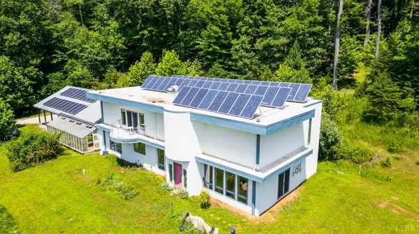 Faber, VA 22938,350 Creekside LN