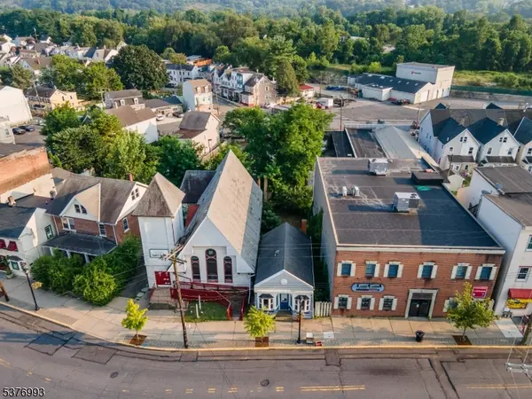 Phillipsburg Town, NJ 08865,324 S Main St