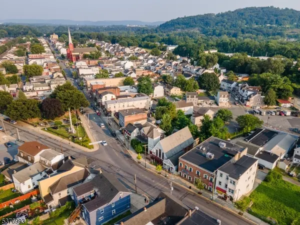 Phillipsburg Town, NJ 08865,324 S Main St