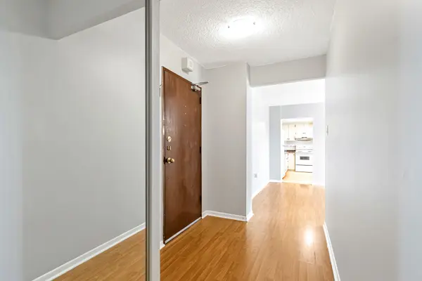 Toronto C15, ON M2J 4P9,10 Muirhead RD #709