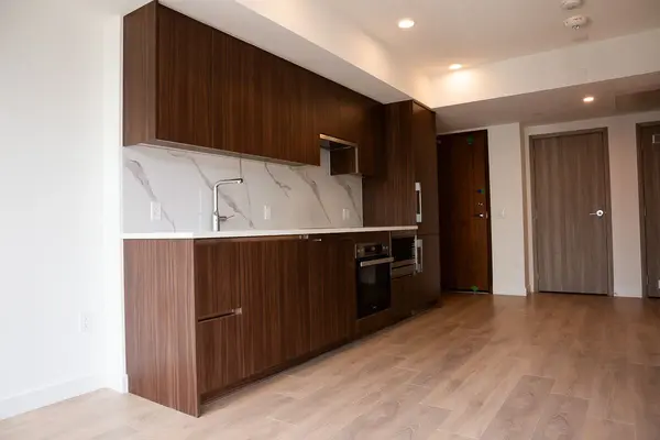 Toronto C01, ON M5V 0X3,1 Concord Cityplace WAY W #1610