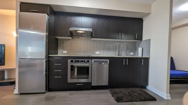 255 Village Green SQ #1010, Toronto E07, ON M1S 0L7