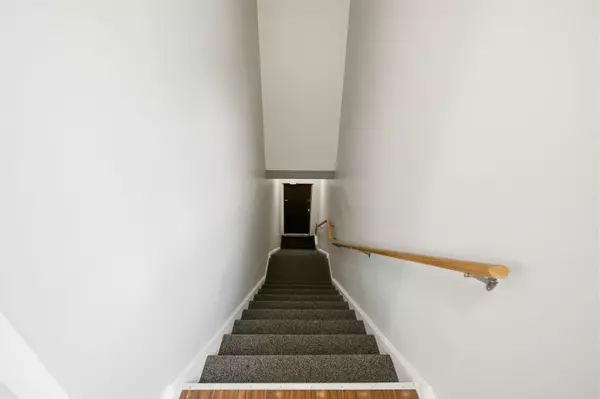 Port Hope, ON L1A 2S6,23 Mill ST S #A