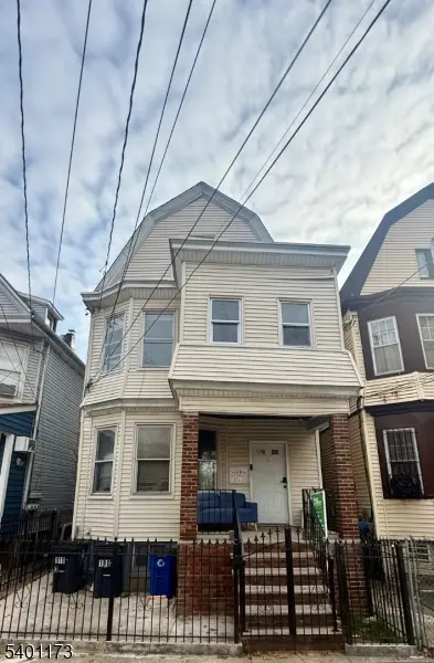 110 Lincoln Ave, Newark City, NJ 07104
