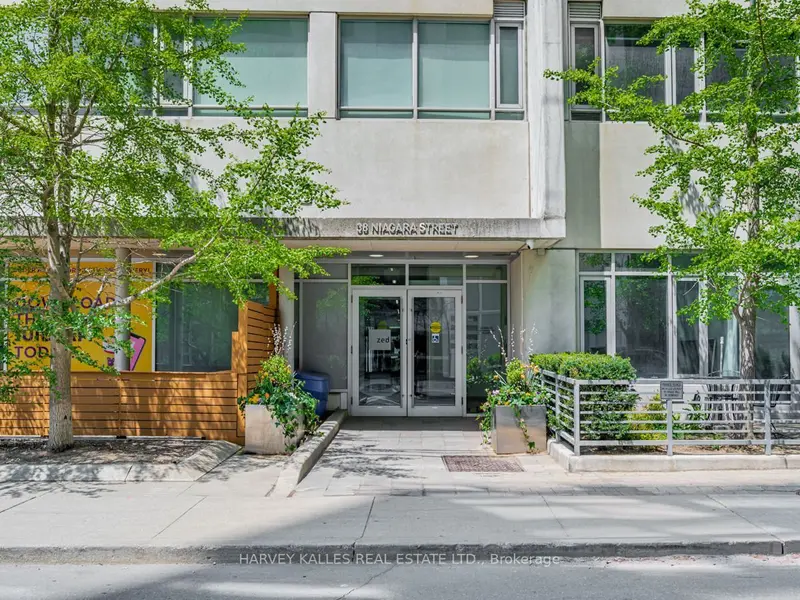 38 Niagara ST #311, Toronto C01, ON M5V 3X1