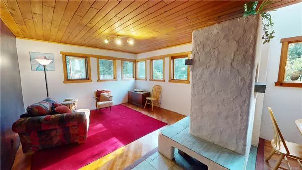 Gabriola Island, BC V0R 1X2,948 Harrison Way