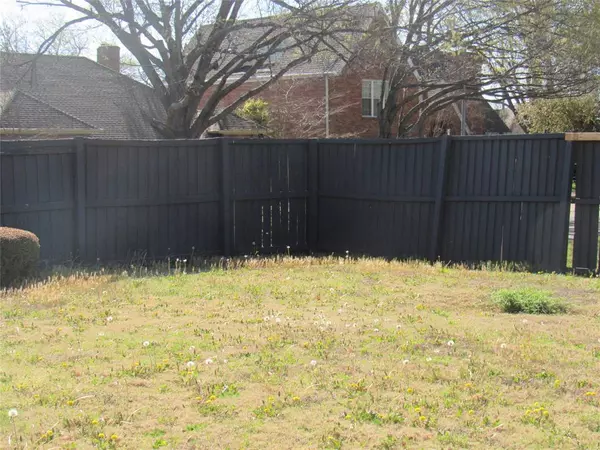 Dallas, TX 75243,9754 Amberley Drive