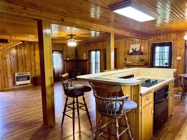 Bonham, TX 75418,1601 County Road 3106