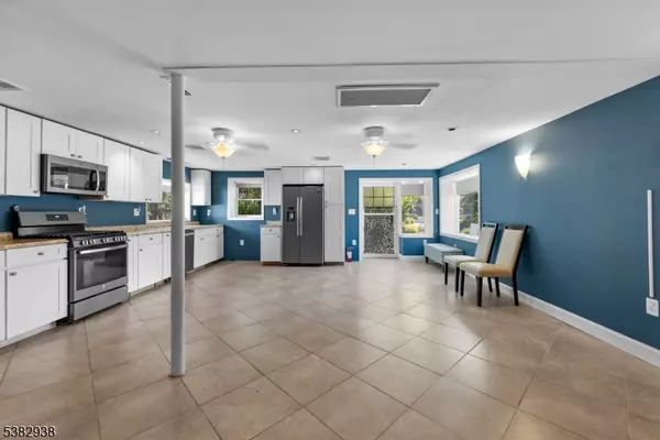 New Milford Boro, NJ 07646,243 Main St