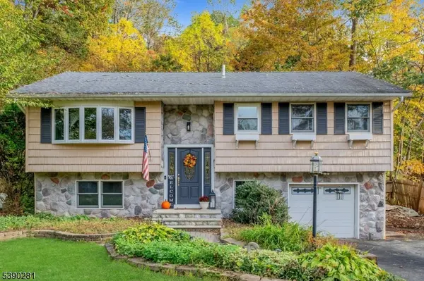 3 Knute Dr,  Byram Twp.,  NJ 07821