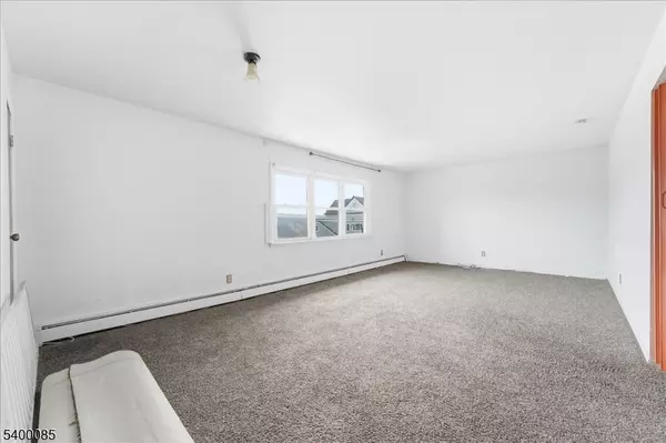 Lodi Boro, NJ 07644,203 Westervelt Pl