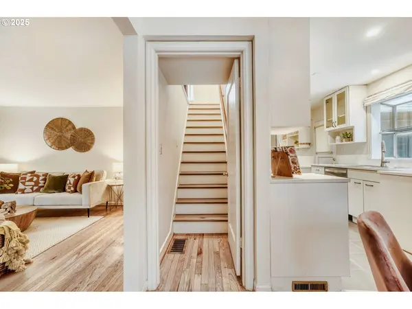 Vancouver, WA 98660,907 NW 44TH ST