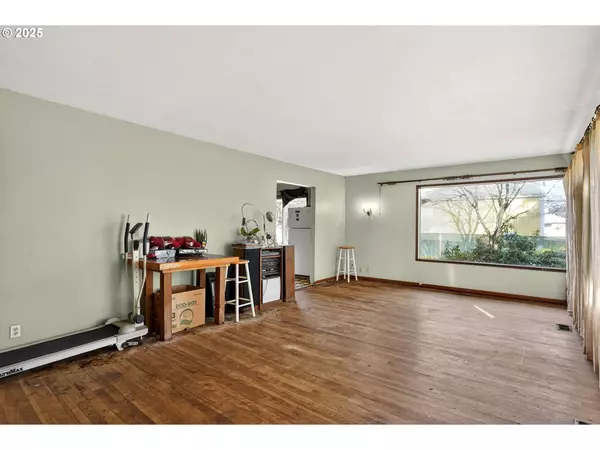 Portland, OR 97266,4715 SE 94TH AVE