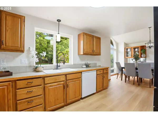 Lincoln City, OR 97367,5655 PALISADES DR