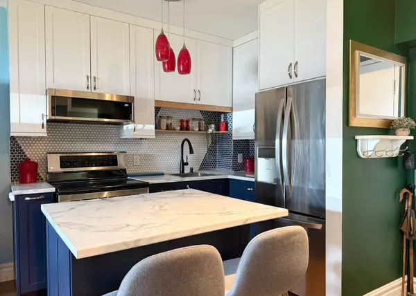 Saugeen Shores, ON N0H 2L0,229 Adelaide ST E #103