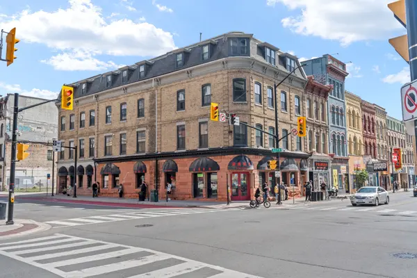 366 Richmond ST #Unit 4, London East, ON N6A 3C7