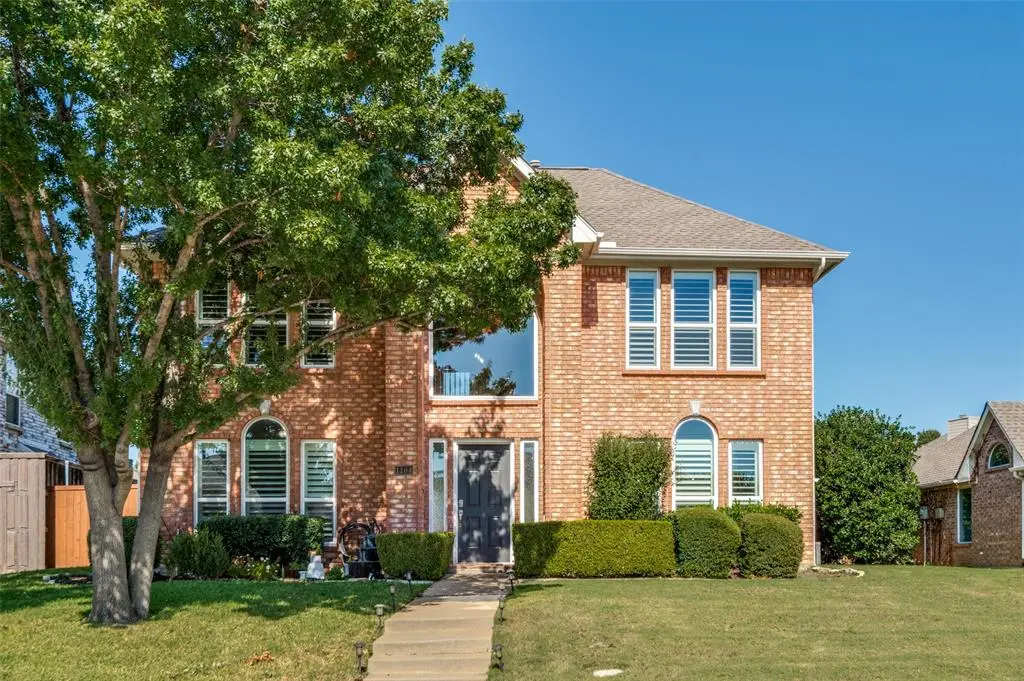 Carrollton, TX 75007,1104 Elk Trail