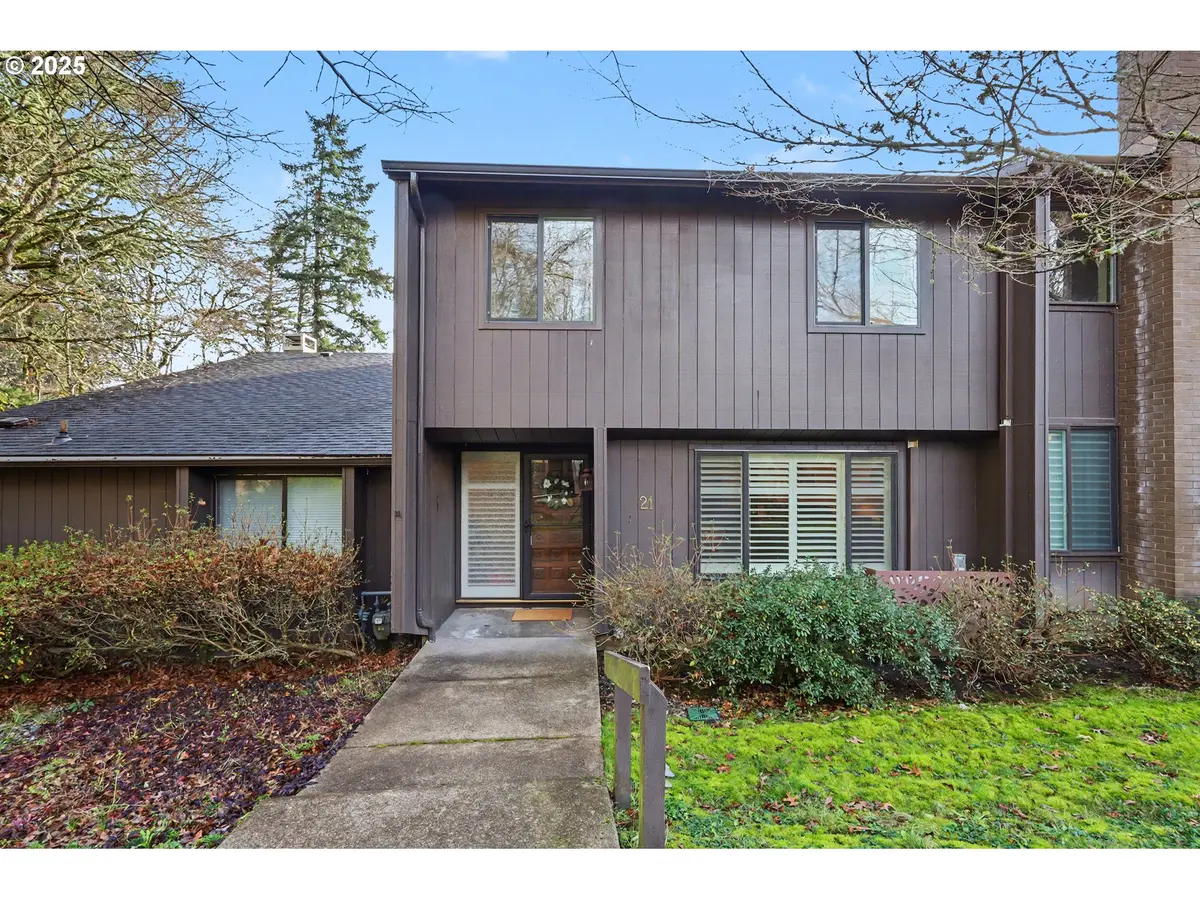 Eugene, OR 97405,21 WESTBROOK WAY
