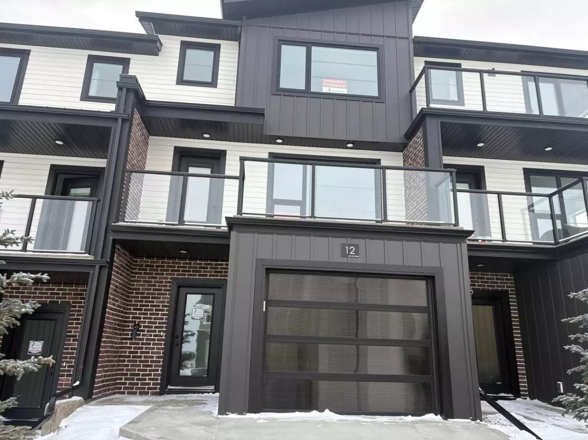 Sylvan Lake, AB T4S 0X1,12 Violet PT