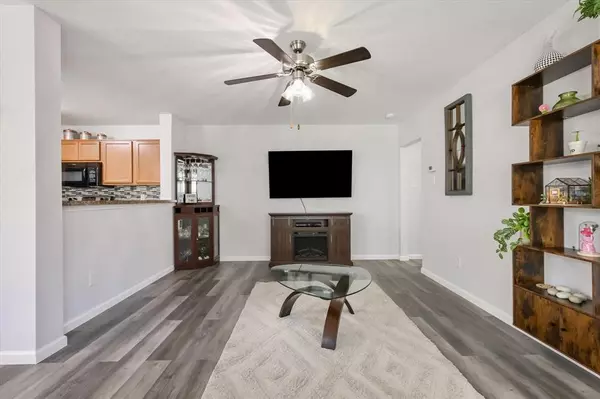 Fort Worth, TX 76108,10718 Edgewest Terrace