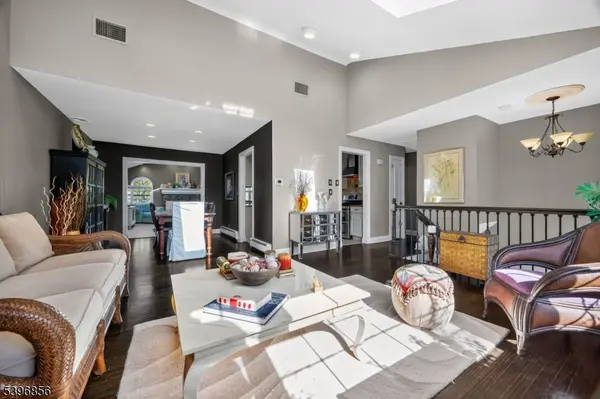 Pompton Lakes Boro, NJ 07442,411 Poplar Ave