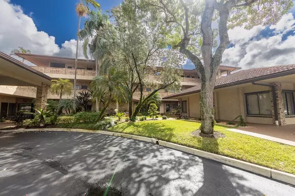 Plantation, FL 33317,300 NW 70th Ave