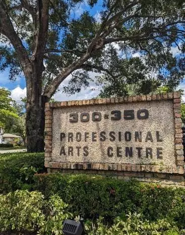 Plantation, FL 33317,300 NW 70th Ave #301