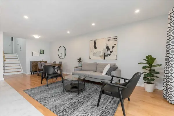 Mississauga, ON L4W 3L2,1632 Lewes WAY