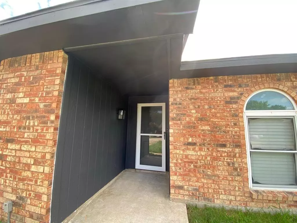 The Colony, TX 75056,5217 Kisor Drive