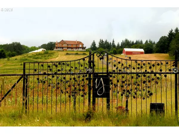 Mc Minnville, OR 97128,10660 SW YOUNGBERG HILL RD