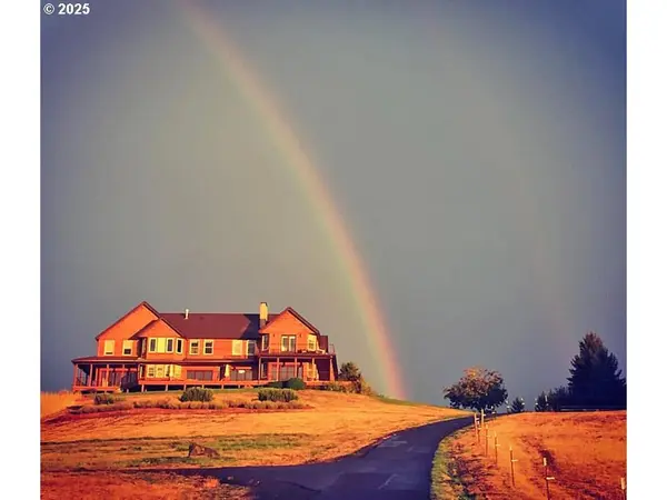 Mc Minnville, OR 97128,10660 SW YOUNGBERG HILL RD