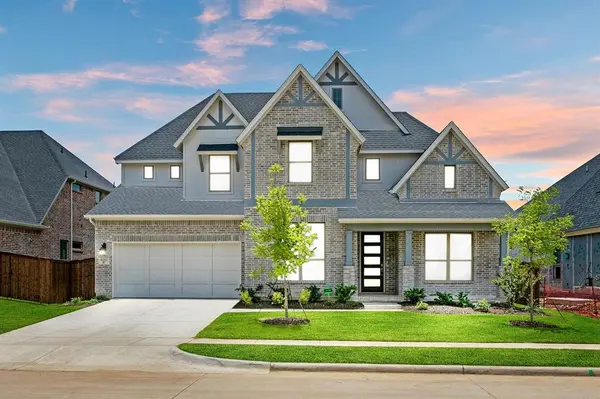 4241 Clydesdale Drive, Aubrey, TX 76227