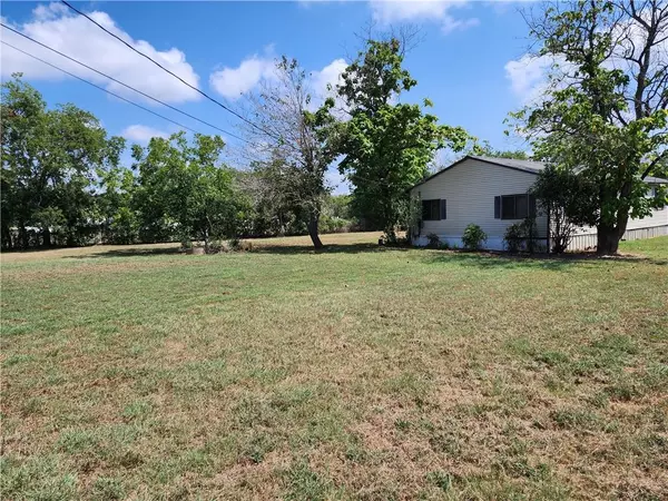 Waco, TX 76705,4706 Iowa Street