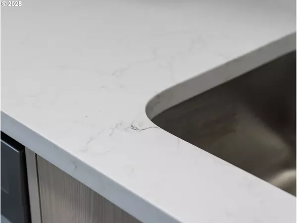 Portland, OR 97236,14366 SE KNIGHT ST