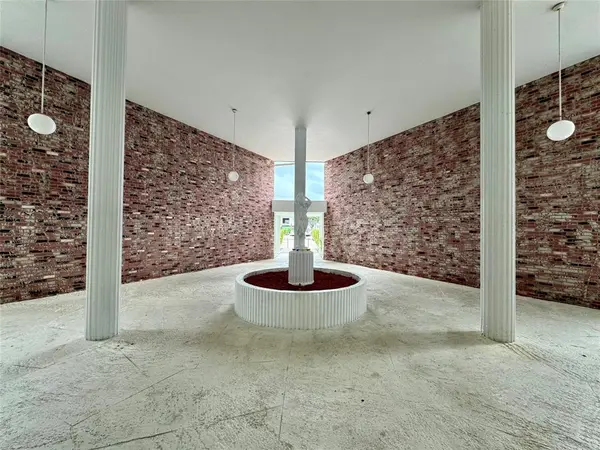 Margate, FL 33063,6507 Winfield Blvd #104-C